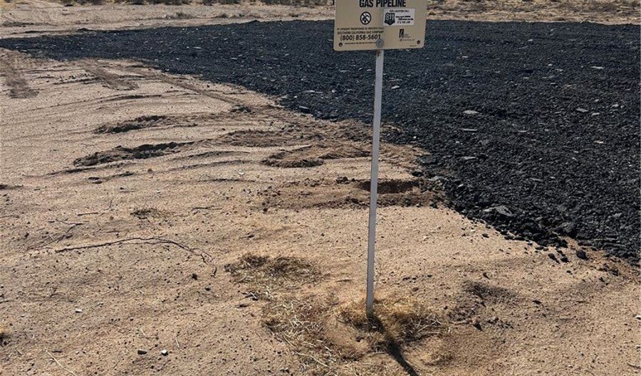 0 Delicious, Adelanto, CA 92301 - 0 Beds, 0 Bath