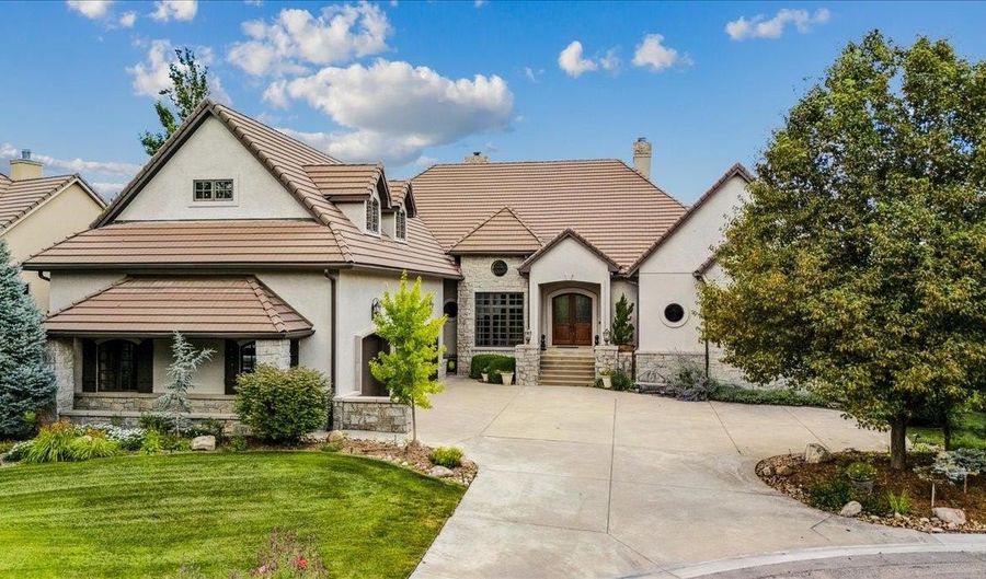 115 E Pine Meadow Ct, Andover, KS 67002 - 5 Beds, 6 Bath