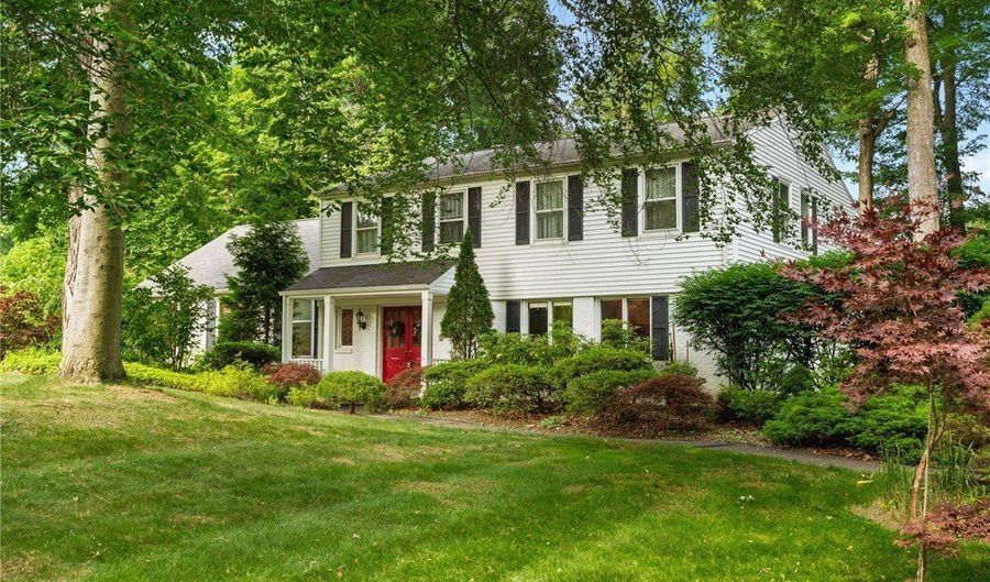 100 Rollingwood St, Amherst, NY 14221 - 5 Beds, 4 Bath