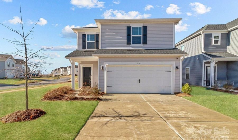1124 Jeffery Dean Ct, Albemarle, NC 28001 - 3 Beds, 3 Bath