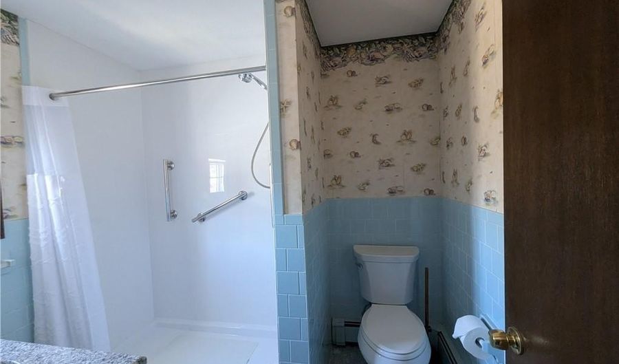 699 Lower River Rd, Lincoln, RI 02865 - 3 Beds, 2 Bath
