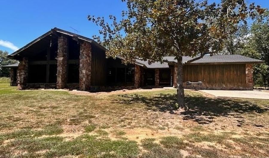 2807 Highway 33, Almyra, AR 72003 - 3 Beds, 2 Bath