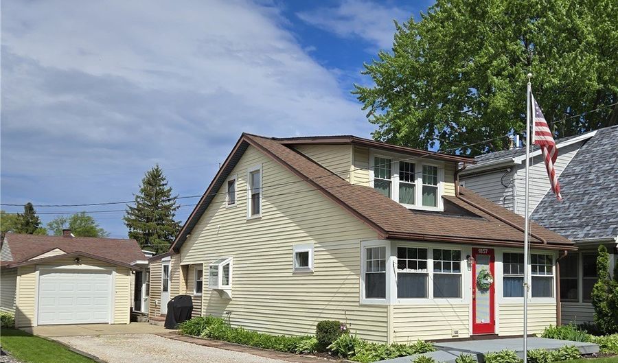 1857 Walnut Dr, Ashtabula, OH 44004 - 4 Beds, 2 Bath