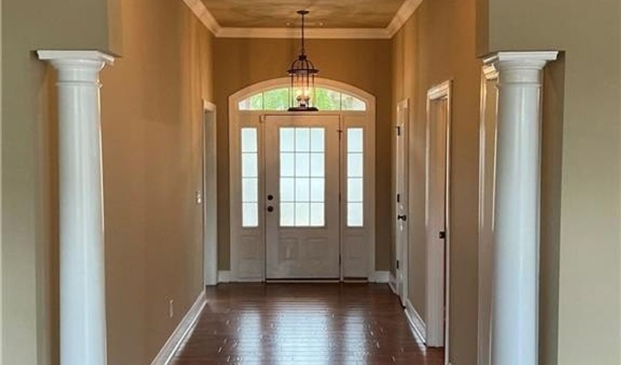1325 TULIP Ct, Opelika, AL 36830 - 3 Beds, 4 Bath