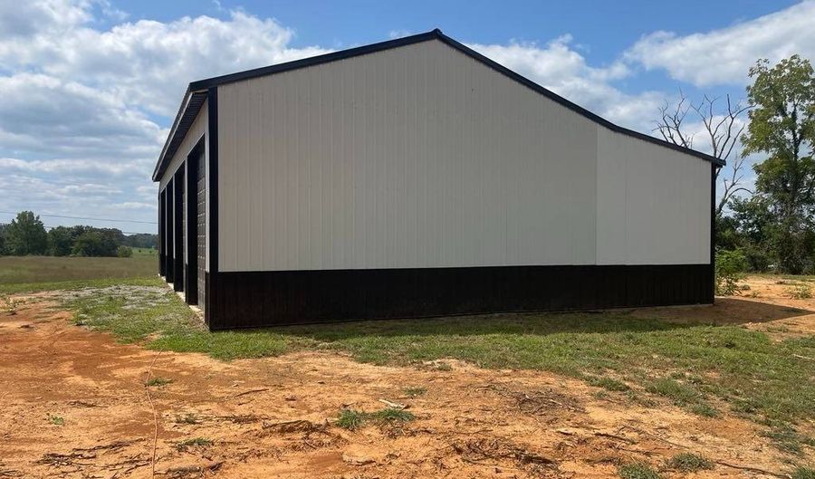 350 S High St, Albany, KY 42602 - 0 Beds, 0 Bath
