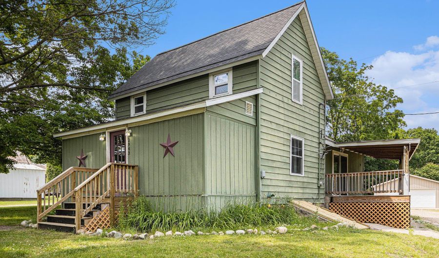 2943 108th Ave, Allegan, MI 49010 - 3 Beds, 1 Bath