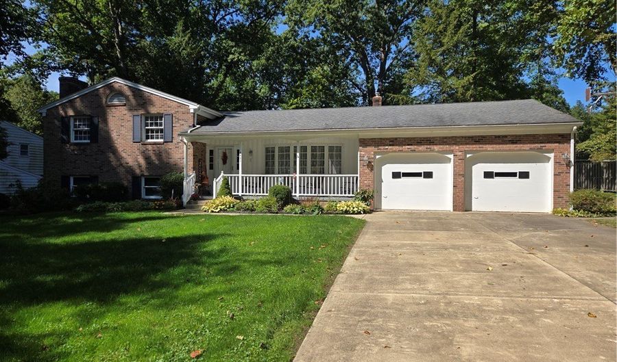 4631 Diane Dr, Ashtabula, OH 44004 - 4 Beds, 3 Bath