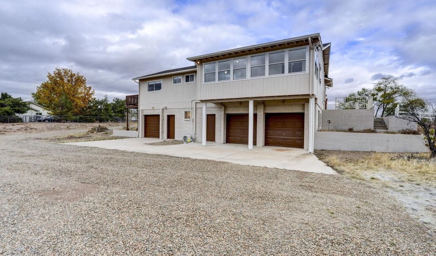 1725 E Teri Ln, Chino Valley, AZ 86323 - 3 Beds, 3 Bath