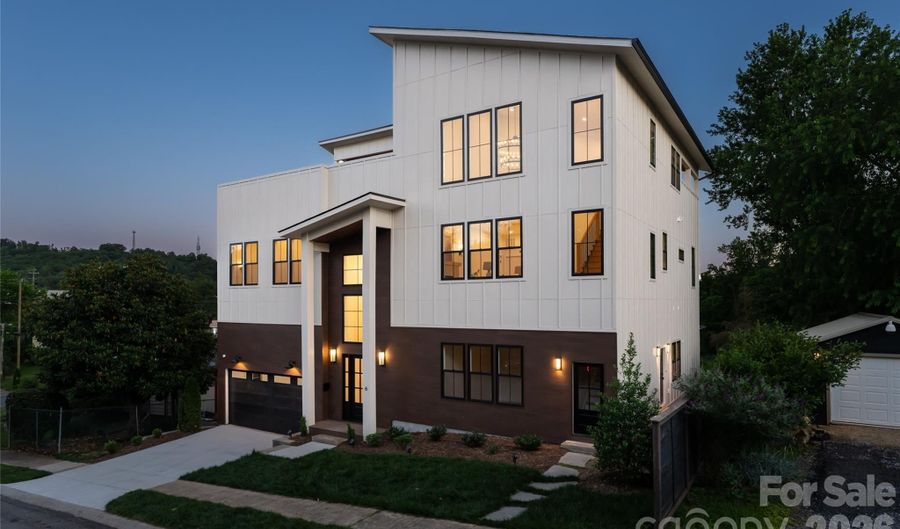 6 Dailey Dr, Asheville, NC 28801 - 8 Beds, 10 Bath