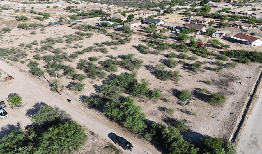 E Sunny Lane, Benson, AZ 85602 - 0 Beds, 0 Bath