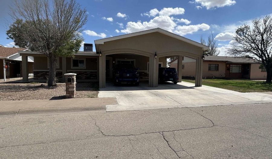 1507 W Bush Ave, Artesia, NM 88210 - 3 Beds, 2 Bath