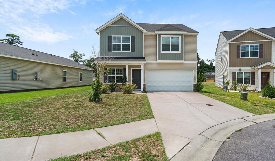46 Cedarwood St, Beaufort, SC 29906 - 4 Beds, 3 Bath