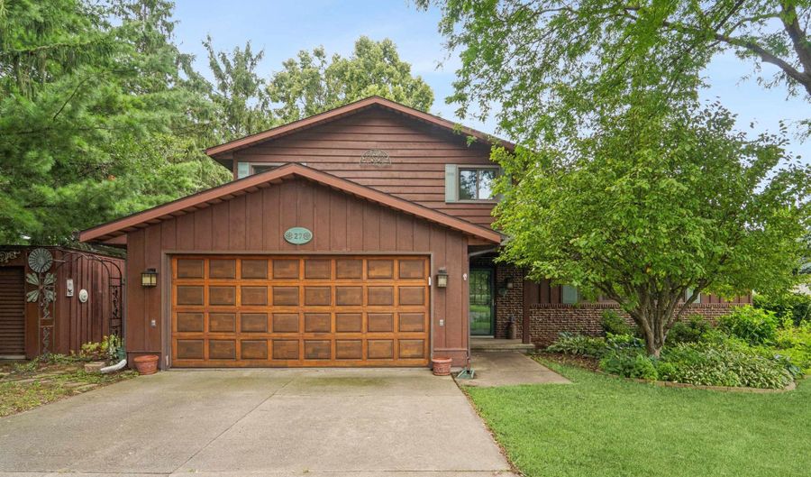 27 CARIBOU Ct, Appleton, WI 54911 - 3 Beds, 3 Bath