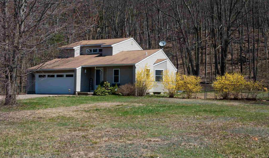 12 Pep Pl, Milton, VT 05468 - 3 Beds, 2 Bath