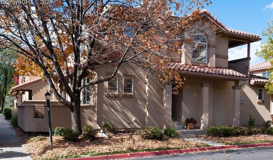 3294 Apogee Vw, Colorado Springs, CO 80906 - 2 Beds, 3 Bath