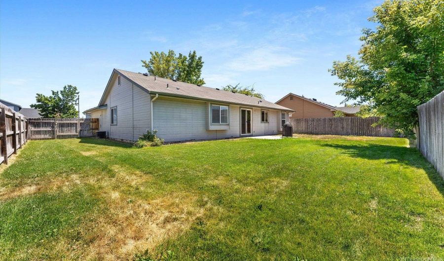 5167 N Rothmans Ave, Boise, ID 83713 - 3 Beds, 2 Bath