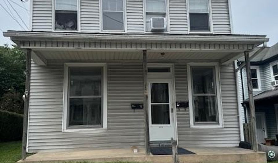 331 W HIGH St, Elizabethtown, PA 17022 - 0 Beds, 0 Bath