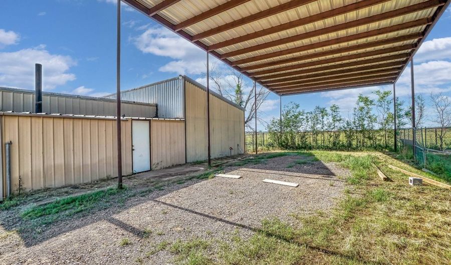 20429 E County Road 159, Altus, OK 73521 - 3 Beds, 2 Bath