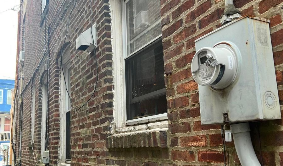 3719 Winchester Ave, Atlantic City, NJ 08401 - 3 Beds, 2 Bath