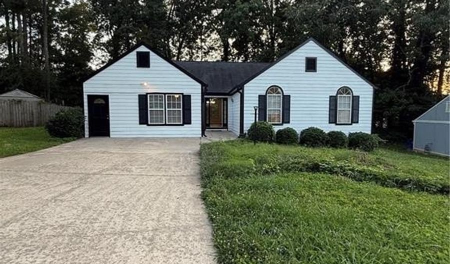 4907 October Way NW, Acworth, GA 30102 - 4 Beds, 2 Bath