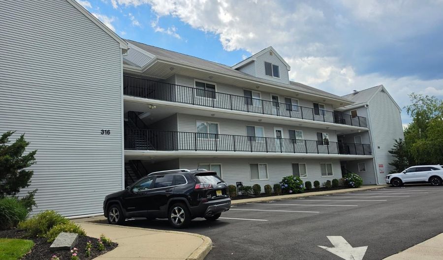 316-316 Sixth Ave, Asbury Park, NJ 07712 - 1 Beds, 1 Bath