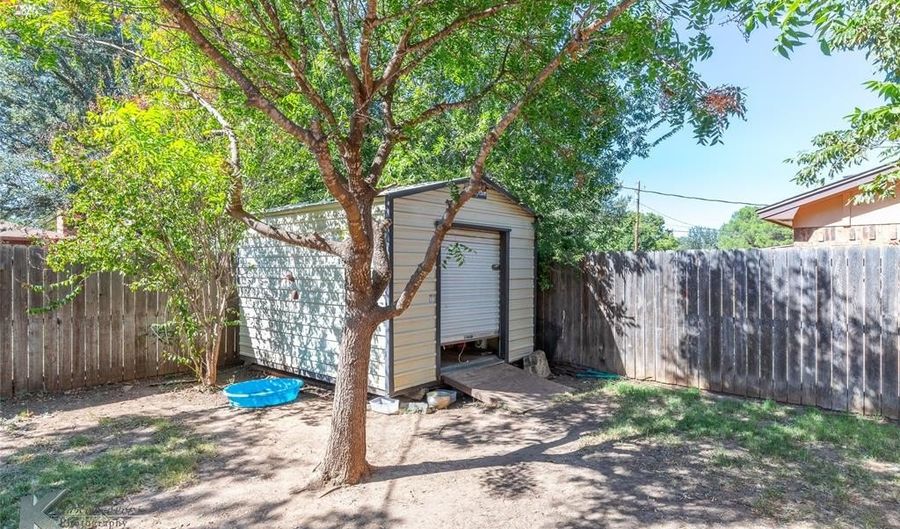 4818 Stonecrest Ct, Abilene, TX 79606 - 3 Beds, 2 Bath