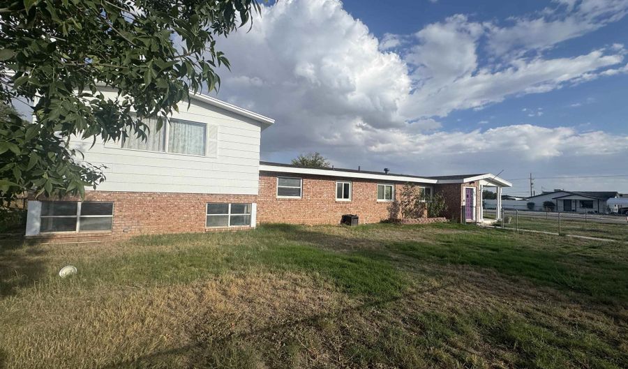 1410 W Hermosa Dr, Artesia, NM 88210 - 4 Beds, 3 Bath