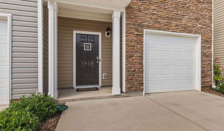 1418 Bella Grace Ct, Boiling Springs, SC 29316 - 3 Beds, 3 Bath
