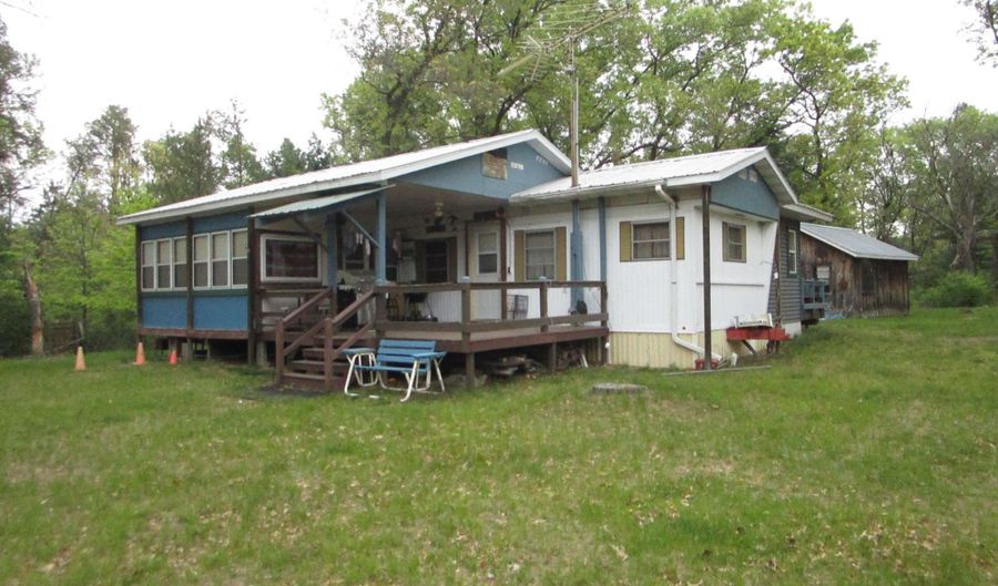 2018 W 9th Ave, Adams, WI 53910 - 2 Beds, 1 Bath
