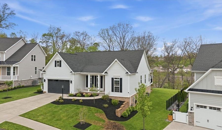333 Crest Ln, Adams Twp., PA 16046 - 3 Beds, 2 Bath
