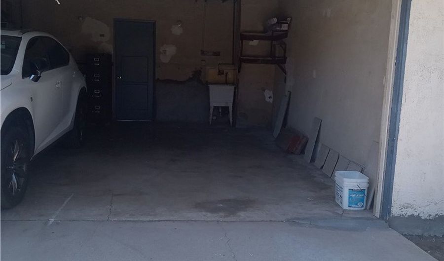 713 S Almansor St, Alhambra, CA 91801 - 2 Beds, 1 Bath