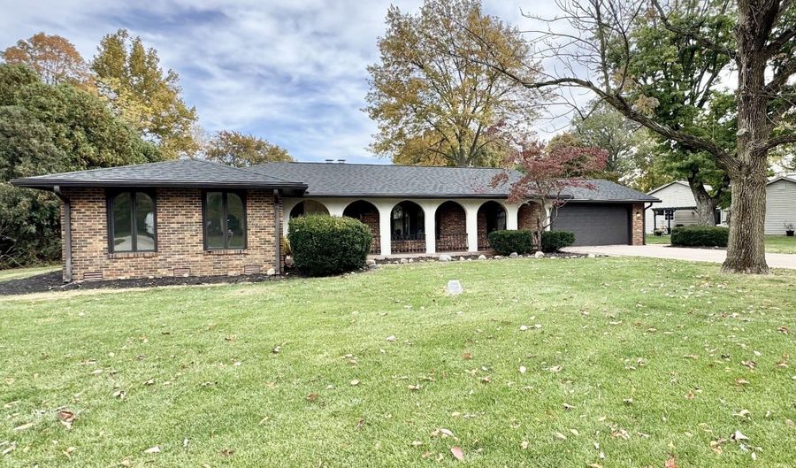 6408 Rosalind Ln, Anderson, IN 46013 - 3 Beds, 2 Bath