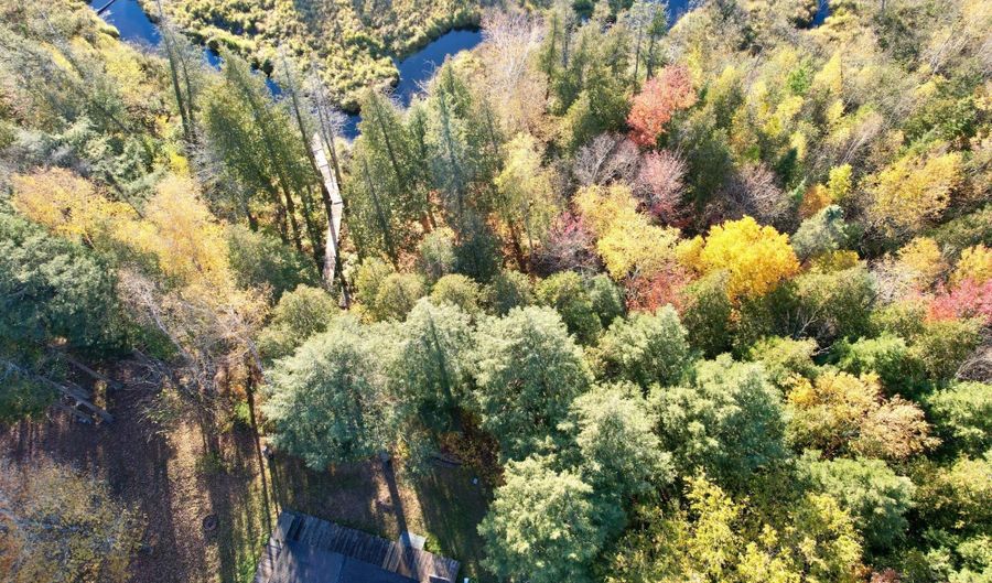 6506 DOUBLE BEND Rd, Argonne, WI 54511 - 2 Beds, 1 Bath