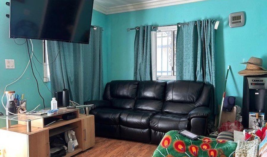 2215 124 St E, Compton, CA 90222 - 1 Beds, 1 Bath
