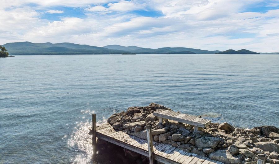 120 Big Barndoor Is, Alton, NH 03810 - 3 Beds, 2 Bath