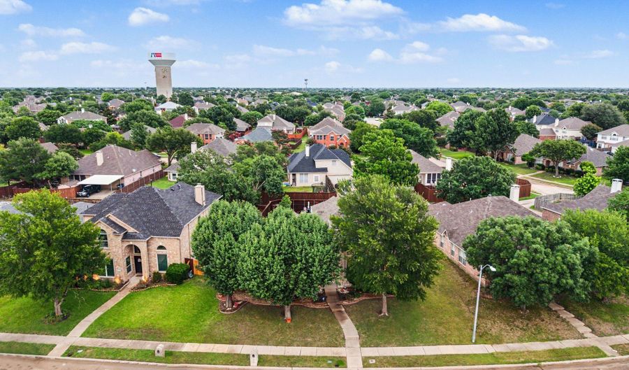 813 Big Bend Dr, Allen, TX 75002 - 4 Beds, 3 Bath