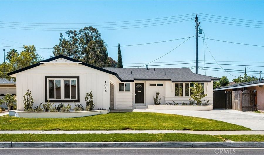 1646 W Alomar, Anaheim, CA 92802 - 3 Beds, 2 Bath