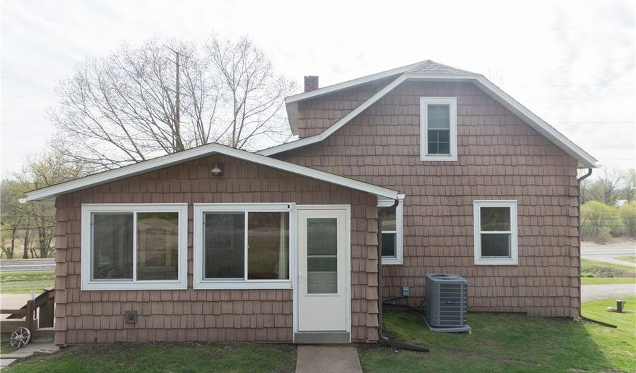 S2232 State Road 35 Highway, Alma, WI 54610 - 3 Beds, 1 Bath