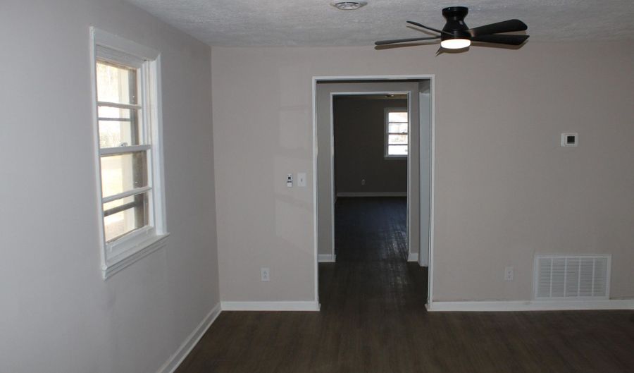 301 Jehossee Dr, Aiken, SC 29801 - 3 Beds, 2 Bath