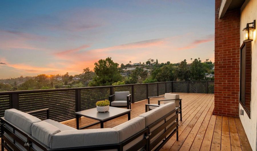 4360 Helix Canyon Dr, La Mesa, CA 91941 - 4 Beds, 3 Bath