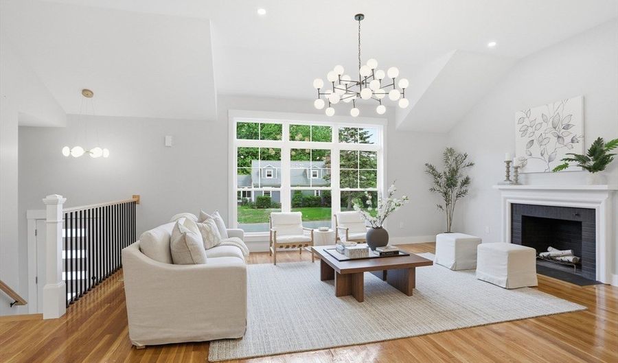 11 Bromfield Rd, Acton, MA 01720 - 3 Beds, 3 Bath