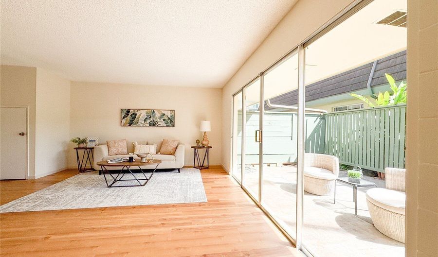 98-263 Kaonohi St I-3, Aiea, HI 96701 - 3 Beds, 3 Bath