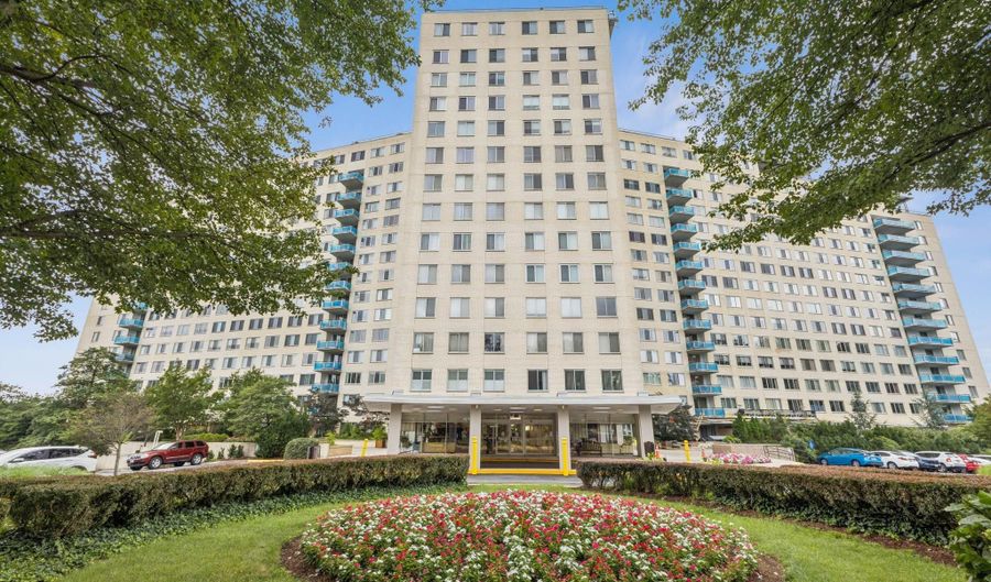 10500 ROCKVILLE Pike 1528, Rockville, MD 20852 - 1 Beds, 1 Bath