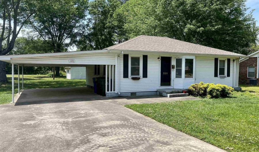 320 Shaw St, Athens, AL 35611 - 3 Beds, 1 Bath