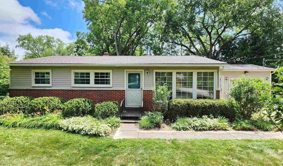 74030 Tietz St, Armada, MI 48005 - 3 Beds, 1 Bath