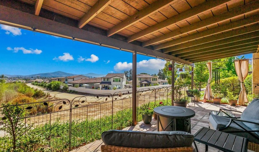 2092 Golden Circle Dr, Escondido, CA 92026 - 3 Beds, 2 Bath