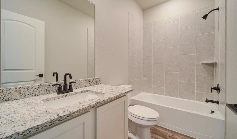 809 Calhoun Dr, Anna, TX 75409 - 5 Beds, 3 Bath