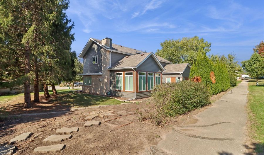 3212 Magnolia Cir, Ames, IA 50014 - 3 Beds, 4 Bath