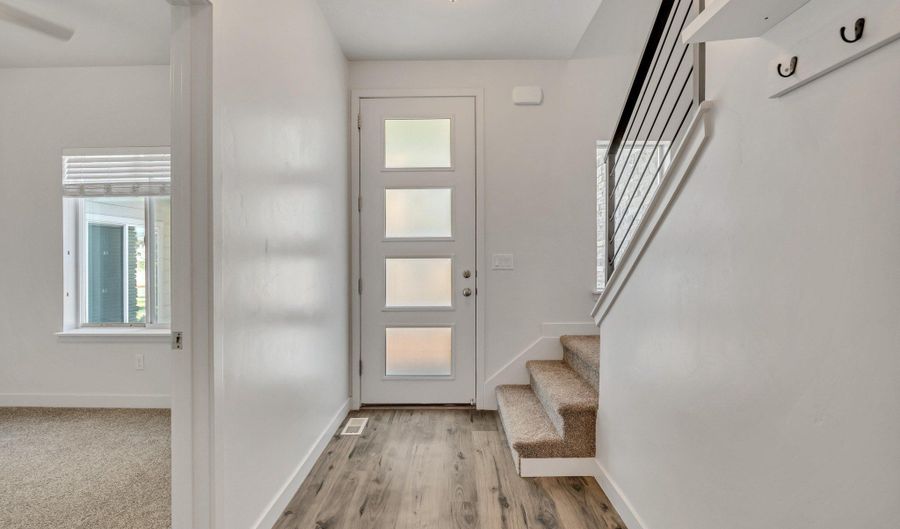 986 W CYAN VALLEY Way S, Bluffdale, UT 84065 - 3 Beds, 2 Bath