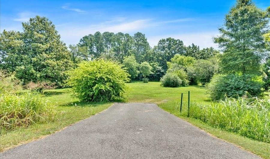 2454 Hall Station Rd NW, Adairsville, GA 30103 - 0 Beds, 0 Bath